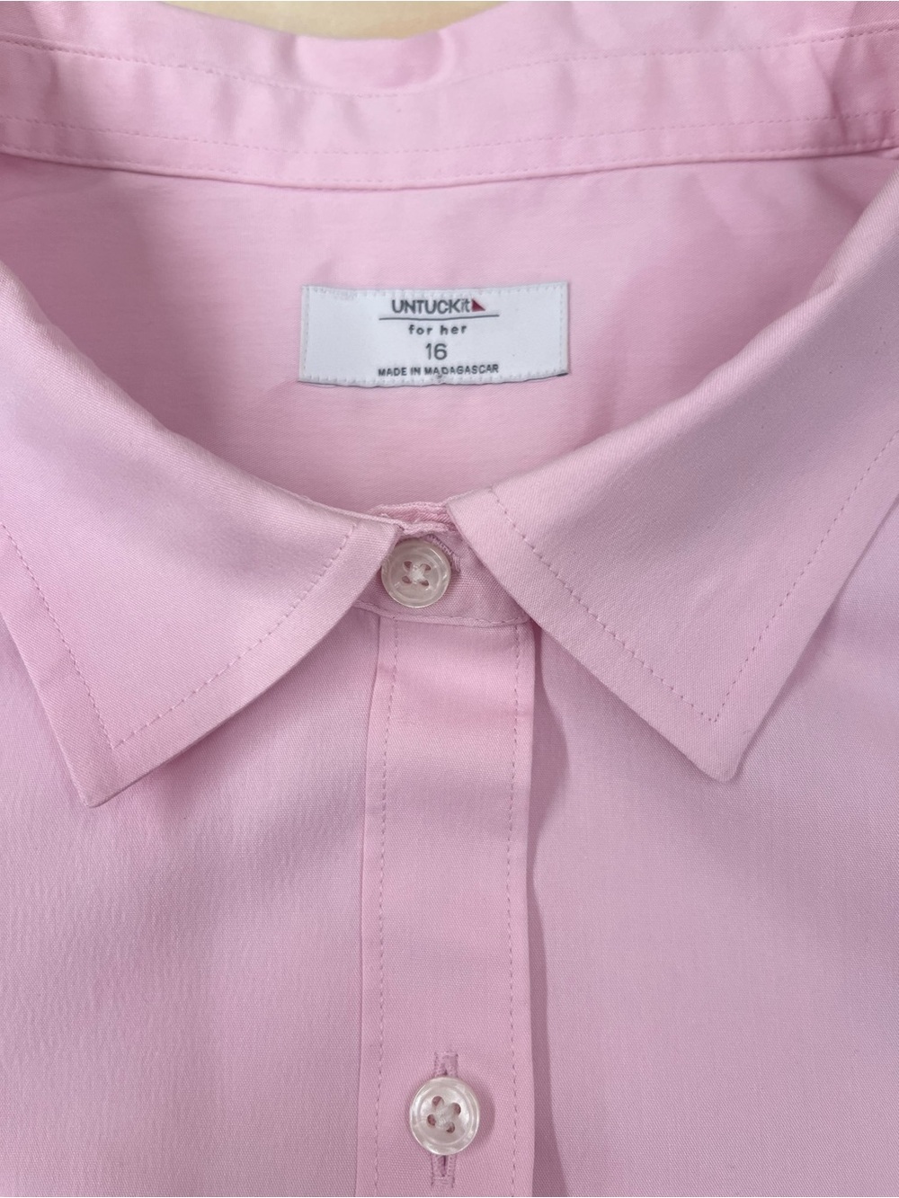 UNTUCKit NWOT Women's Pink Button-Down Shirt - Size 16 New w/o Tag.